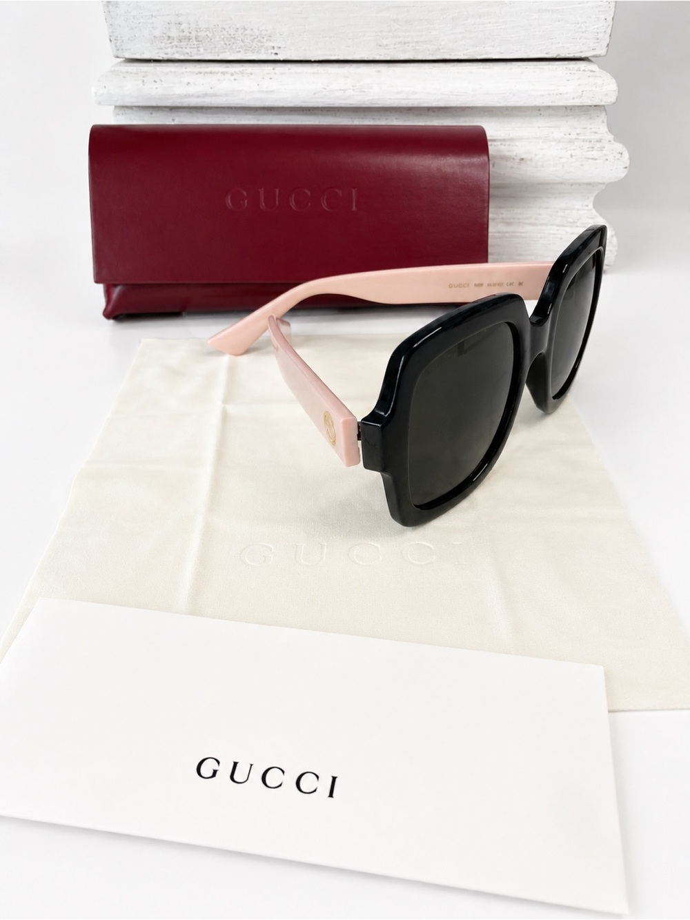 NEW Gucci GG1337S black pink oversized sunglasses with case and cards